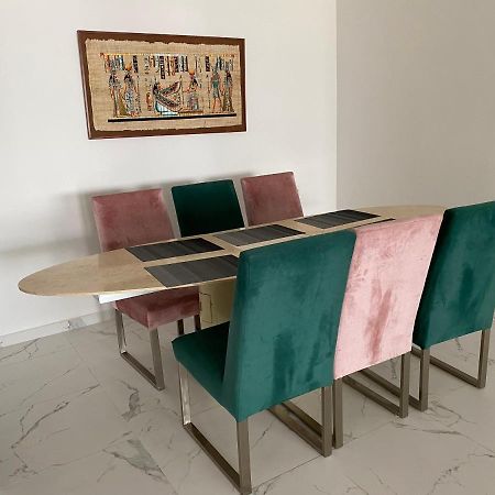 Lovely 4-Bedroom Condo With Pool ラバト エクステリア 写真