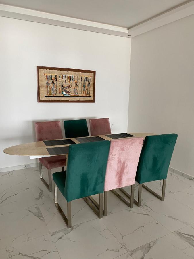 Lovely 4-Bedroom Condo With Pool ラバト エクステリア 写真